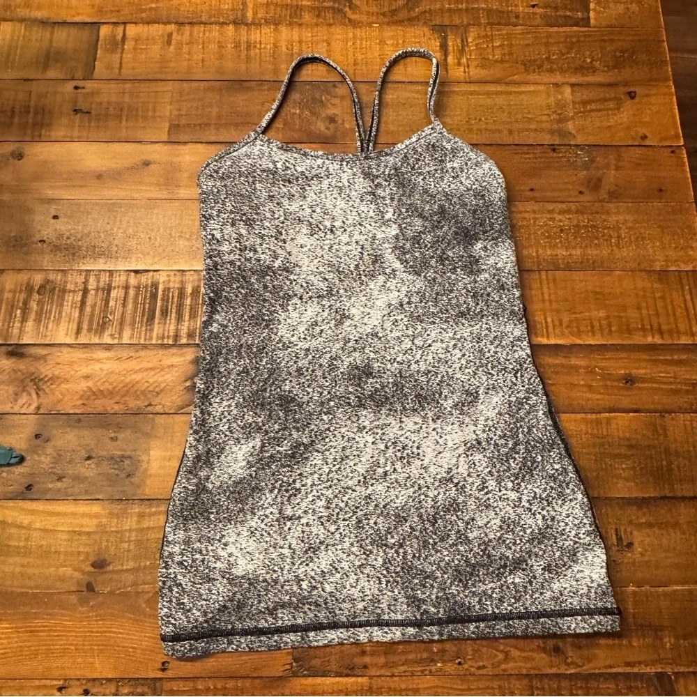 LULU🍋 Power‎ Y Tank